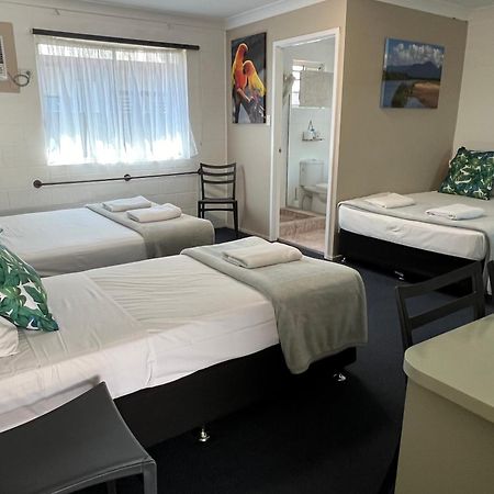 Spanish Lace Motor Inn Townsville Buitenkant foto