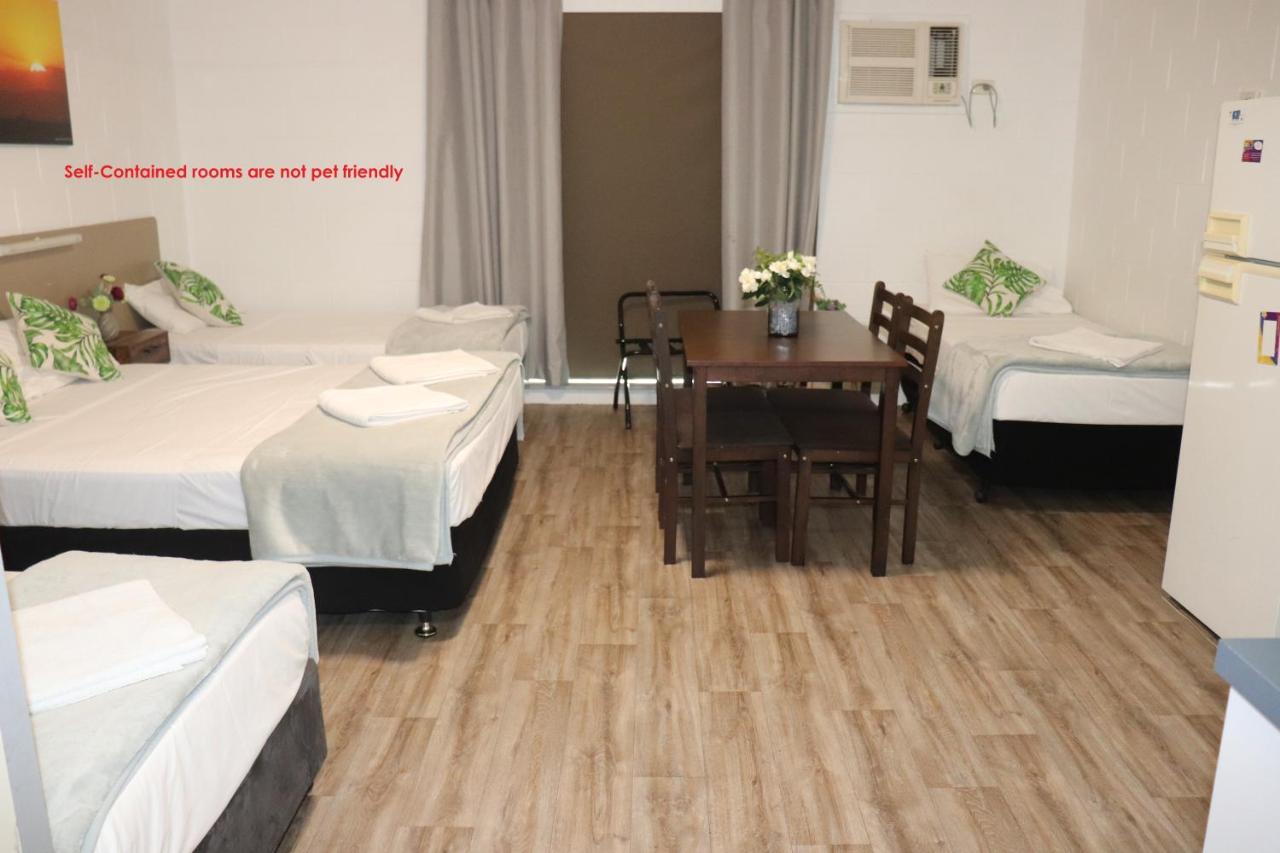 Spanish Lace Motor Inn Townsville Buitenkant foto