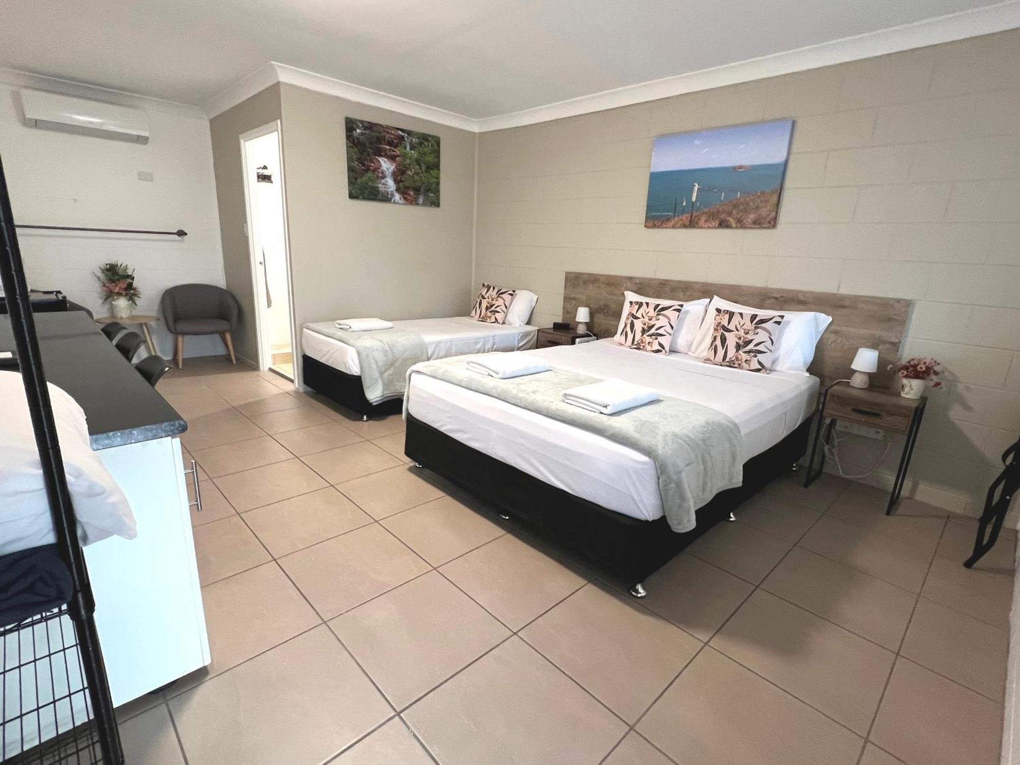 Spanish Lace Motor Inn Townsville Buitenkant foto