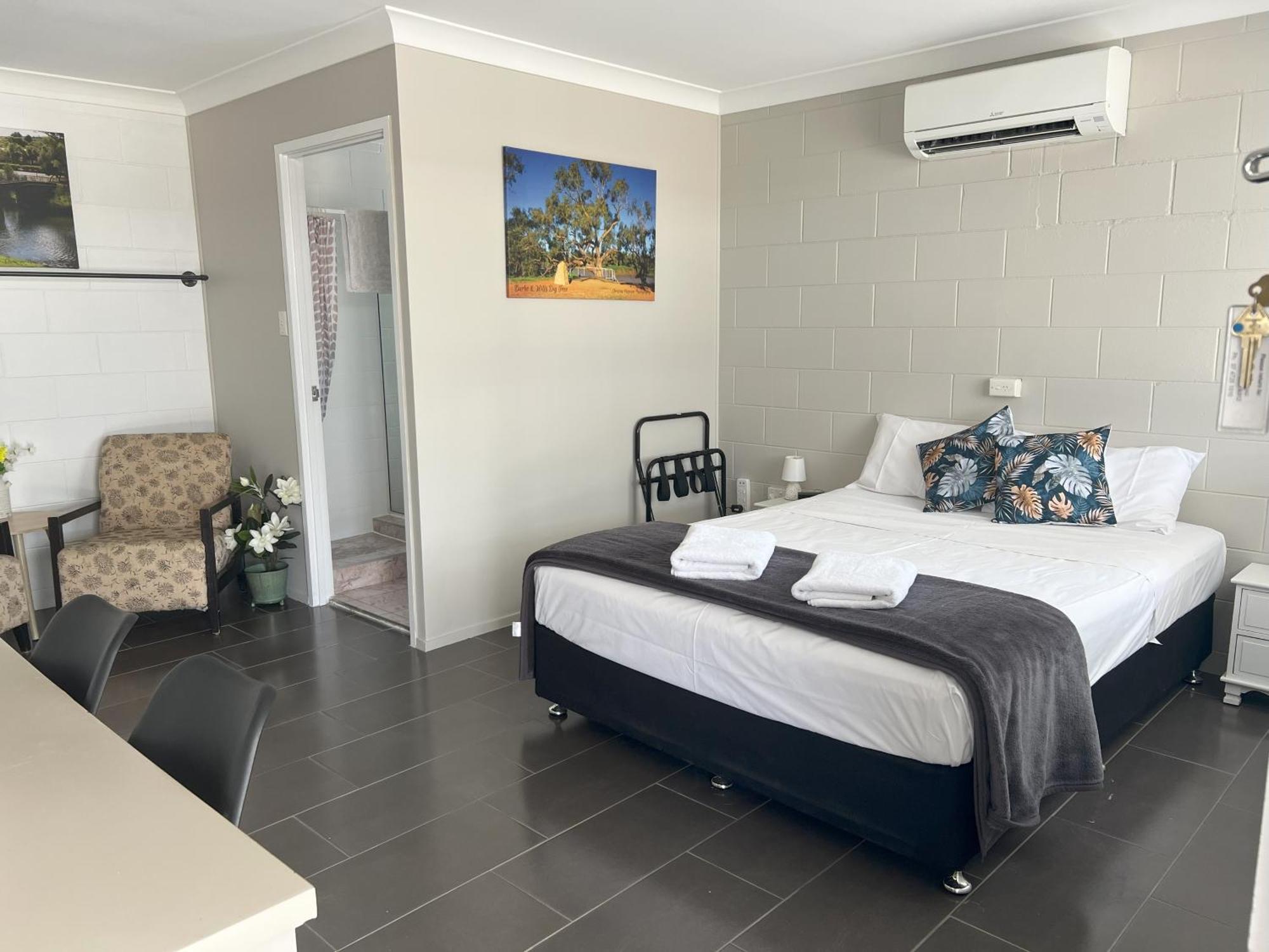 Spanish Lace Motor Inn Townsville Buitenkant foto