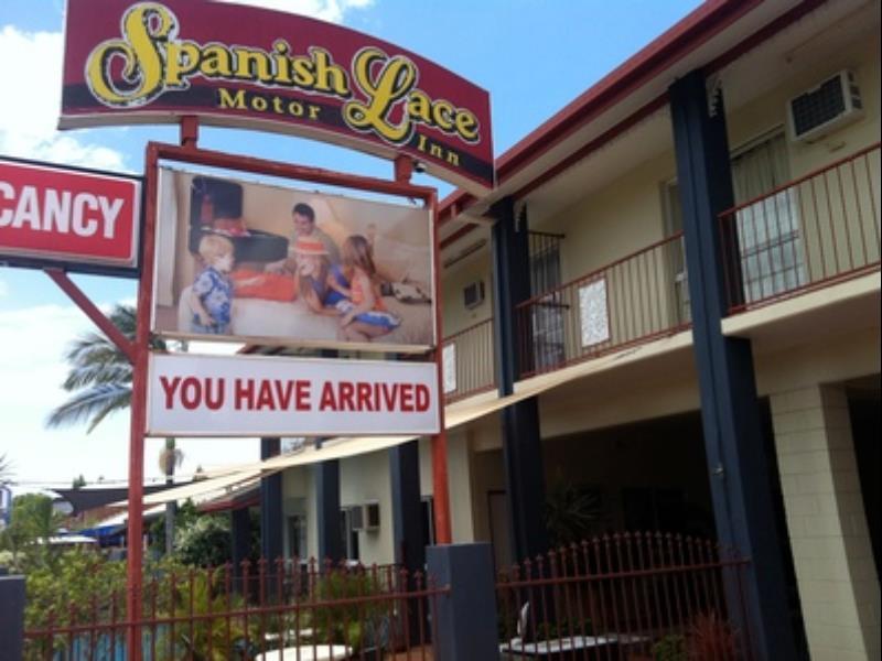 Spanish Lace Motor Inn Townsville Buitenkant foto