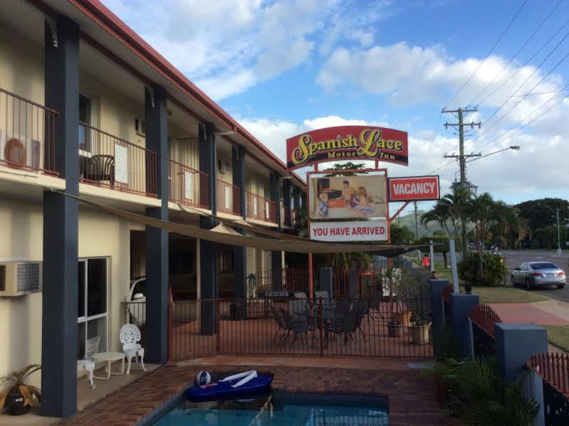 Spanish Lace Motor Inn Townsville Buitenkant foto